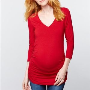 Isabella Oliver v-neck Sadie top